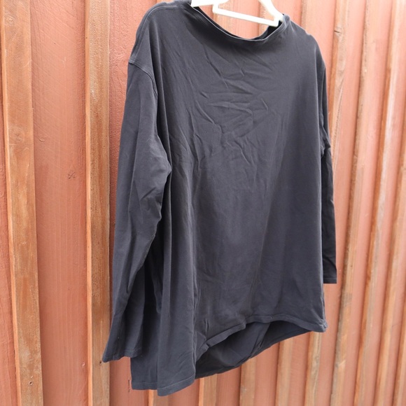Lululemon Faded Black Long Sleeve Workout Yoga Shirt Top size Large Women - Picture 11 of 15
